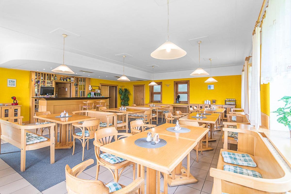 Mala Rennerovka Hotel Strážné Eksteriør billede