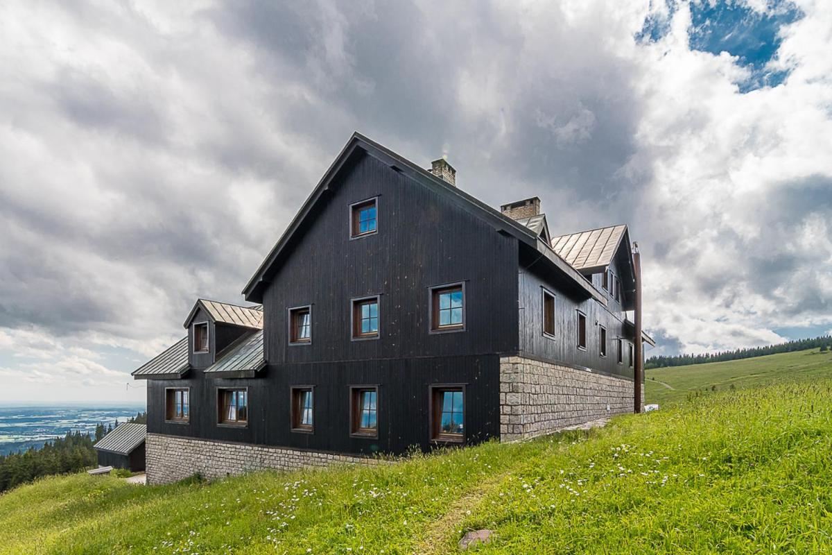 Mala Rennerovka Hotel Strážné Eksteriør billede
